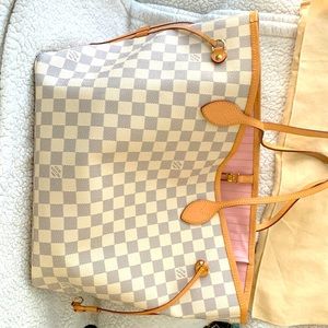 Louis Vuitton Neverfull MM